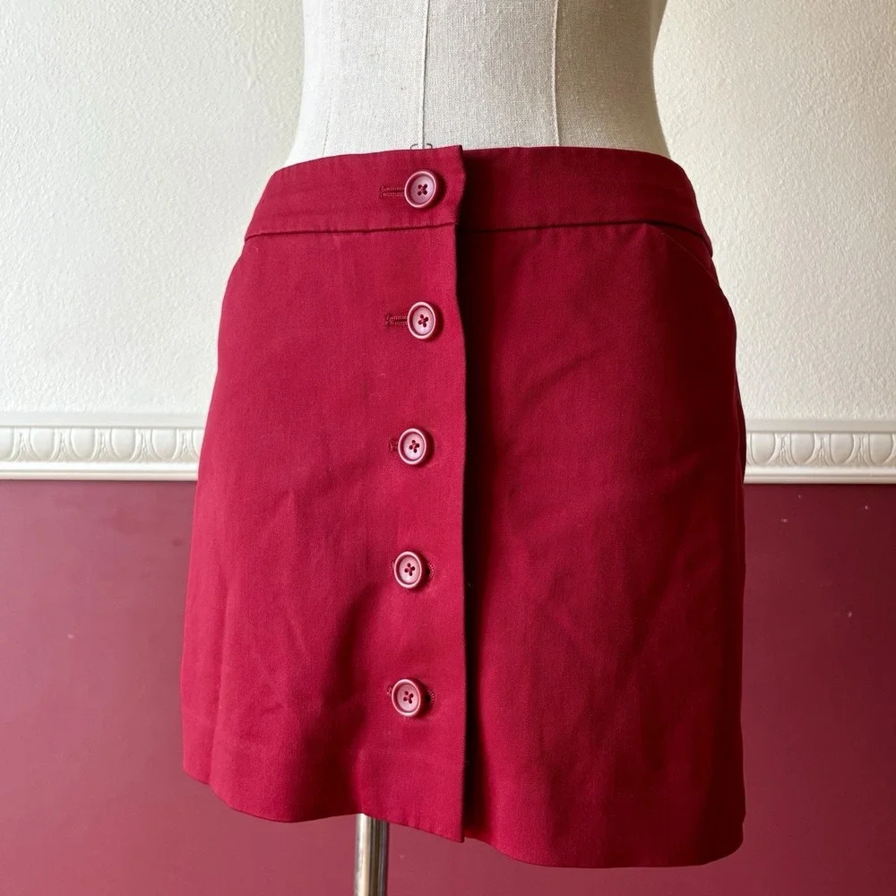 EXPRESS Design Studio Editor Mini Skirt Women's 2 Red Button Front‎ Pockets